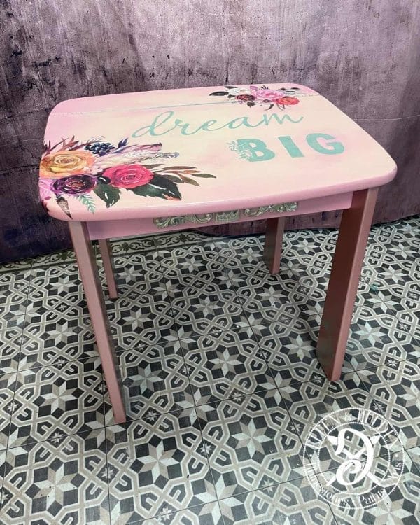 Children's writing/playing table Elfen & Helden with storage space "Dream Big"