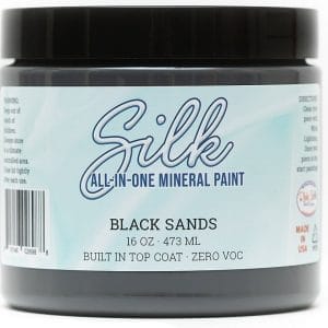 Dixie Belle Silk All In One Mineral Paint Black Sands