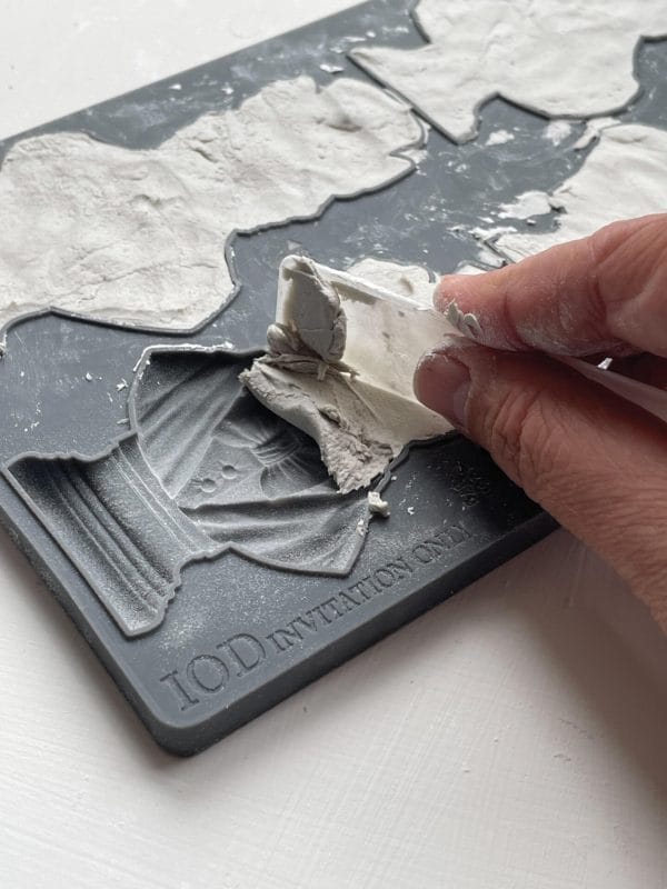 IOD Decor Mould Invitation - Image 3
