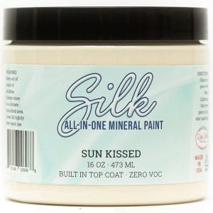 Dixie Belle Silk All In One Mineral Paint Sun Kissed