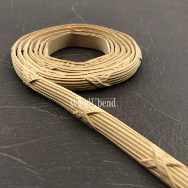 WoodUbend Trim / Border / Molding Thread and Cross TR712 1.2 x 210 x 0.7 cm