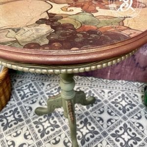 Side table Elfen & Helden "Women's Harvest" hand-painted - unique - vintage