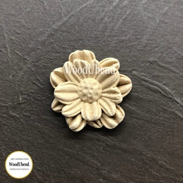 WoodUbend Medium Petalled Flower / Blume / Blume WUB1117 4x4cm