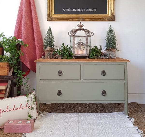 Dixie Belle Chalk Mineral Paint Spanish Moss - Image 4