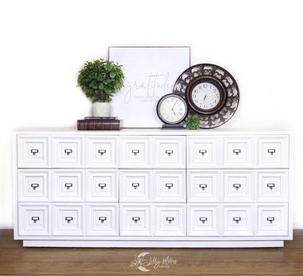 Dixie Belle Chalk Mineral Paint Cotton - Image 9