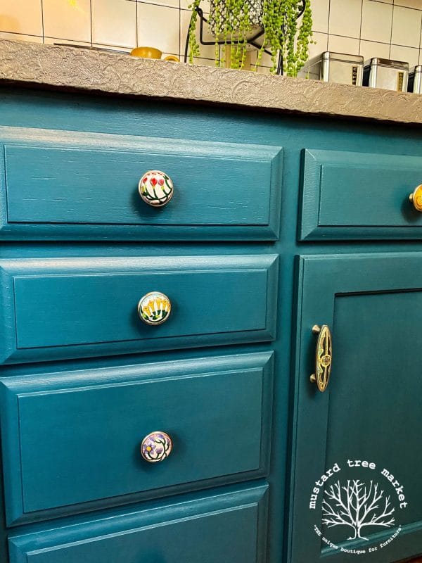 Dixie Belle Chalk Mineral Paint Antebellum Blue - Image 3