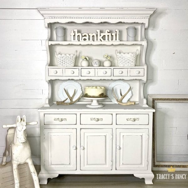 Dixie Belle Chalk Mineral Paint Cotton - Image 3