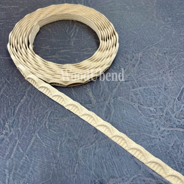 WoodUbend Trim / Border / Strip Dainty Arched TR808 215x0,8x0,2cm